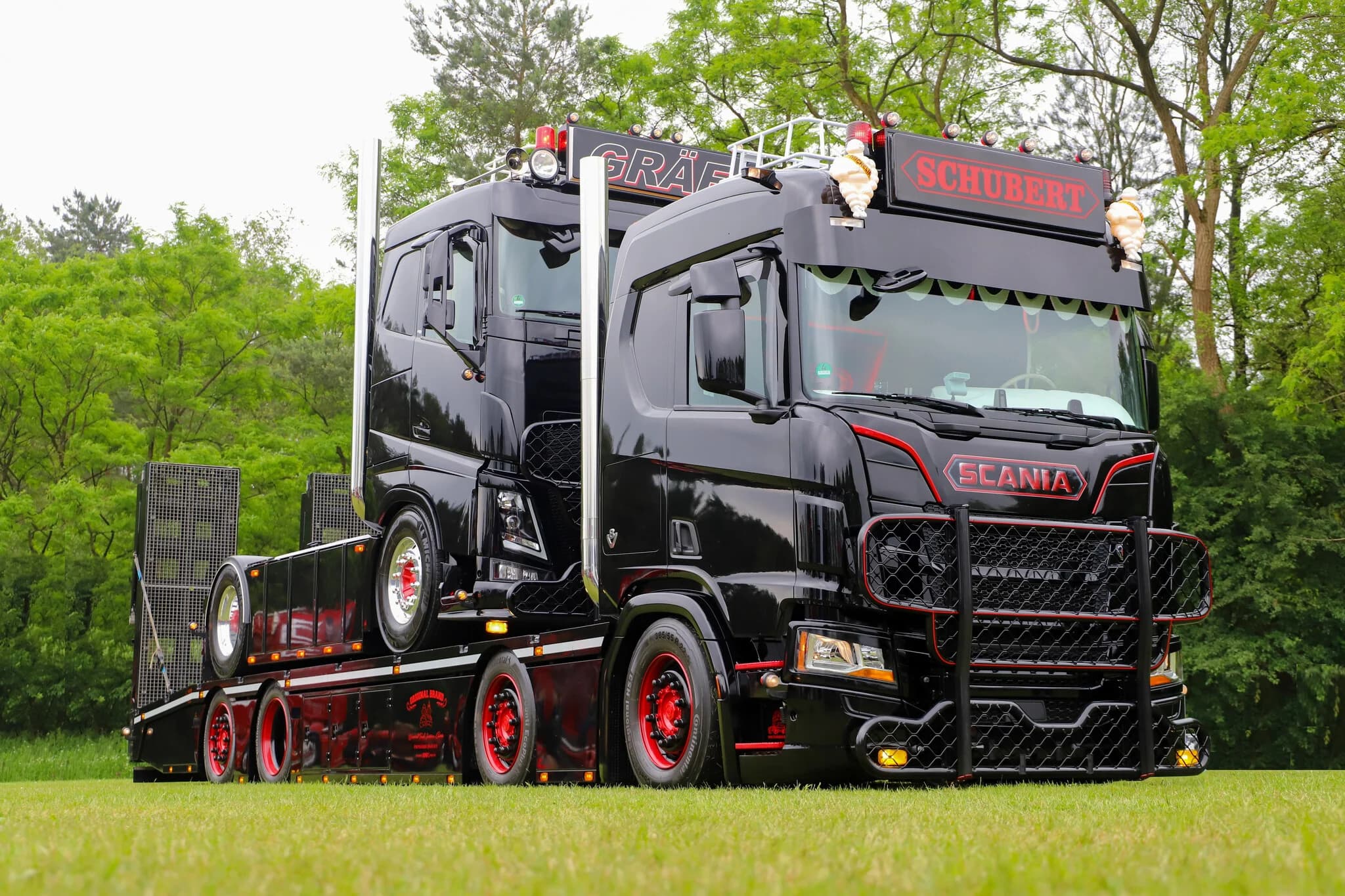 Scania Showcase