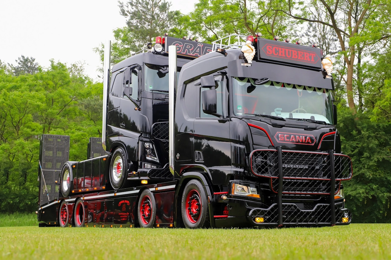 Scania Showcase